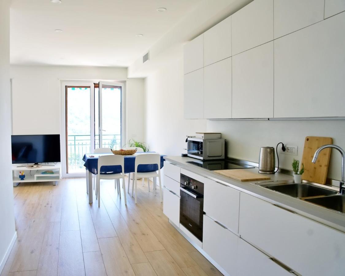 The Blue - Lake / City View Modern Apt Near Villa Olmo Como Dış mekan fotoğraf